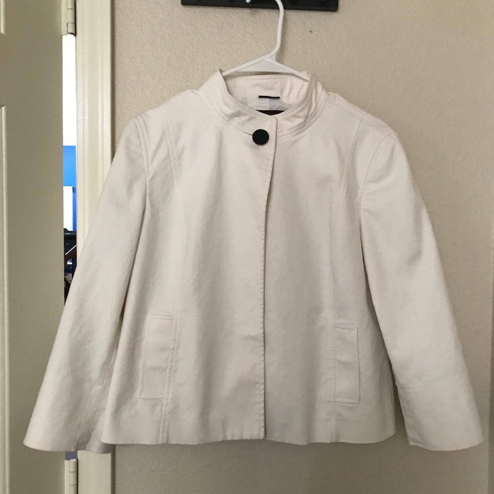 Talbots collection petite White dr pea coat with satin lining